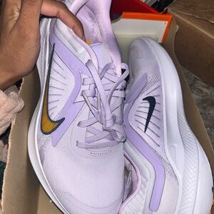 Nike Women's Lavender and White Athletic Shoes